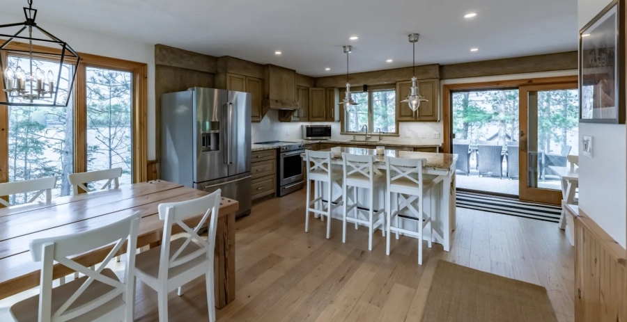 Rose Point  Vacation Villa - Muskoka Lakes